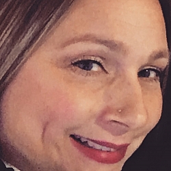 Linette Giuliano, LCSW