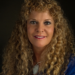 Dr. Lois Nightingale, PhD