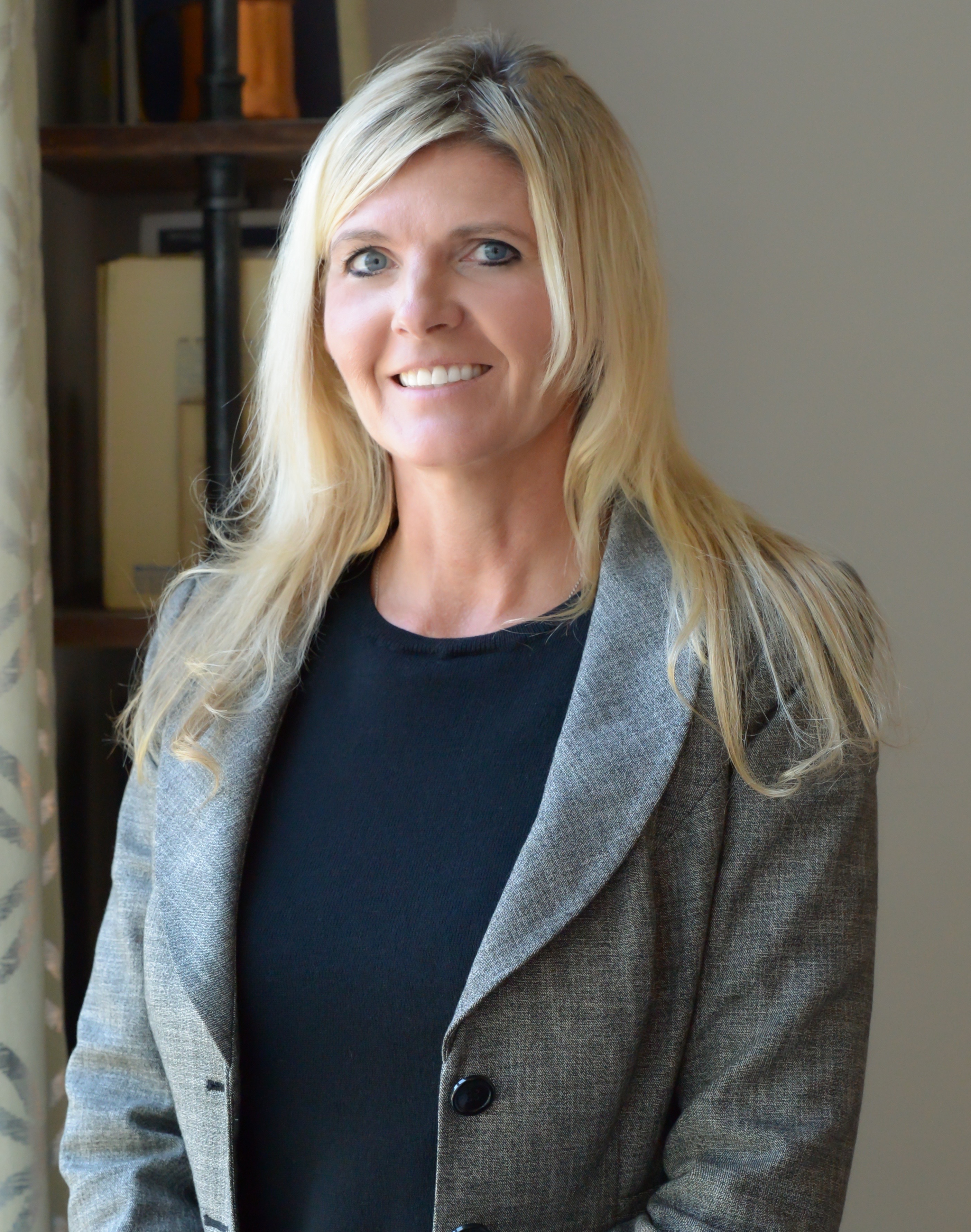 Dr. Teresa Helms, PsyD, Psychologist in Charlotte