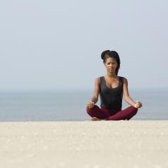 african-american-woman-doing-yoga